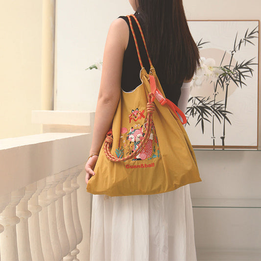 Your New Daily Essential: The Embroidered Tote That Does It All