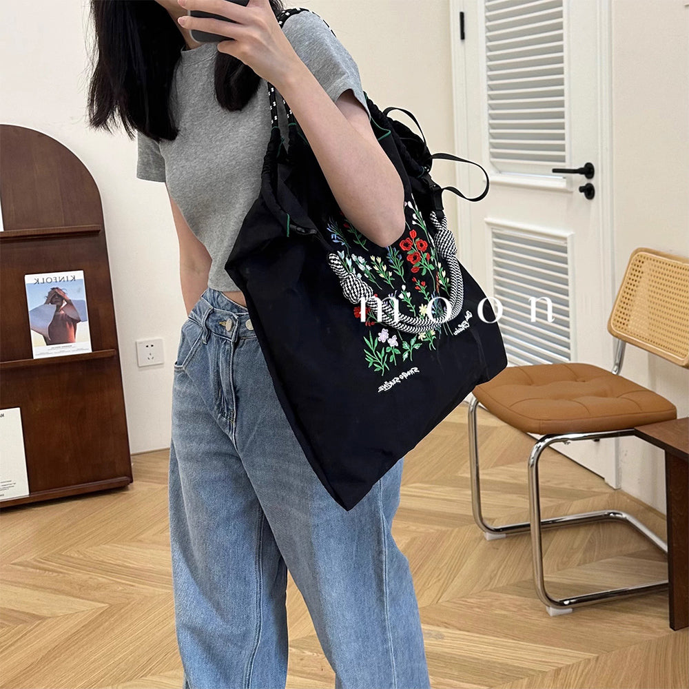 Eco-Chic Bloom Wander Tote